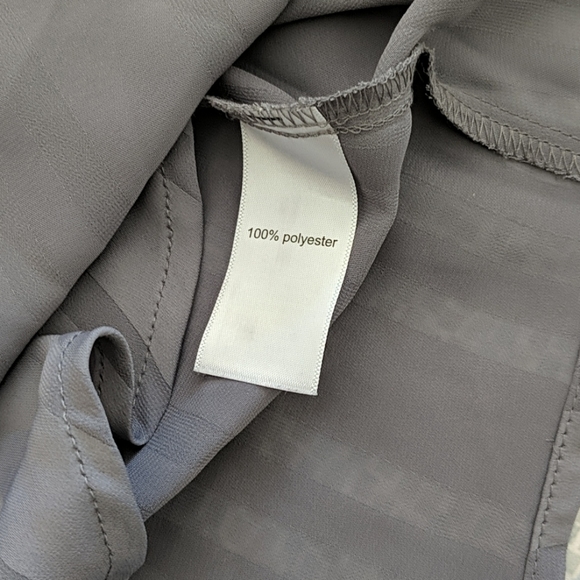 EUC Maurices | Grey Tunic - Picture 7 of 8